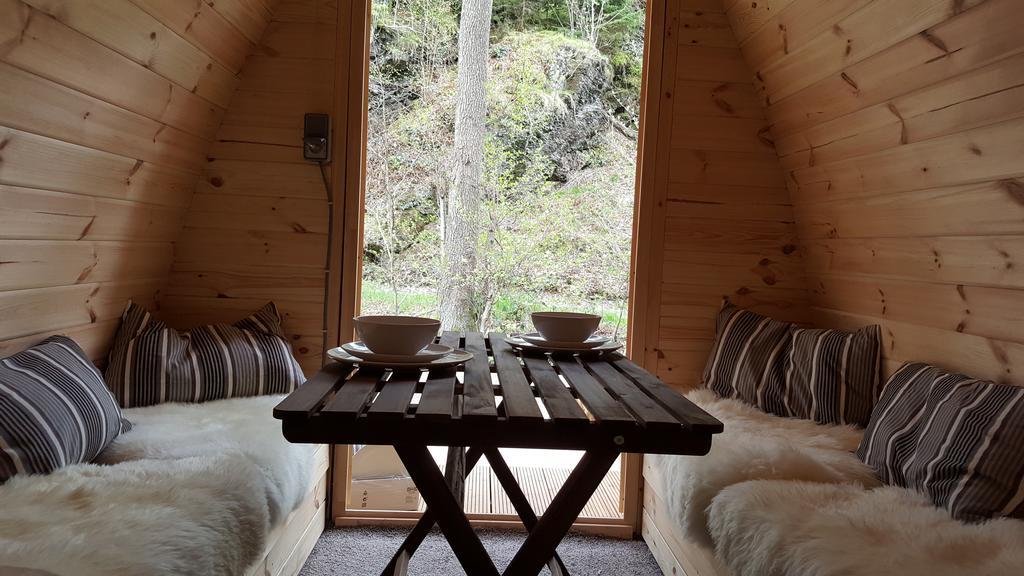 Camping Le Canada-Insolite Chiny Ngoại thất bức ảnh