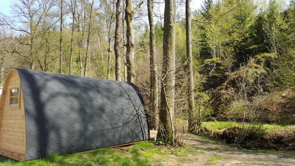 Camping Le Canada-Insolite Chiny Ngoại thất bức ảnh